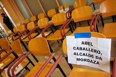 2016 05 30 ProtestaRegulamentoPlenoVigo01.JPG